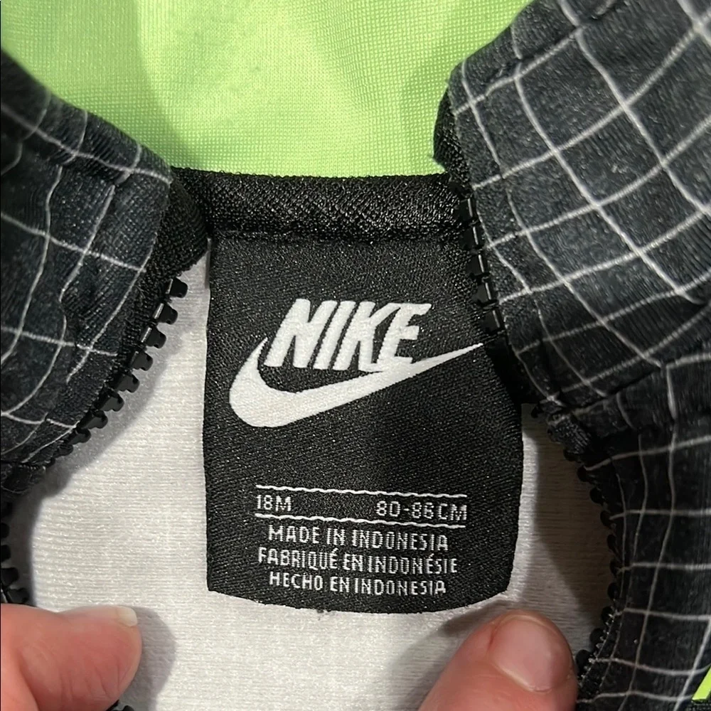 Nike Black and Green Jacket